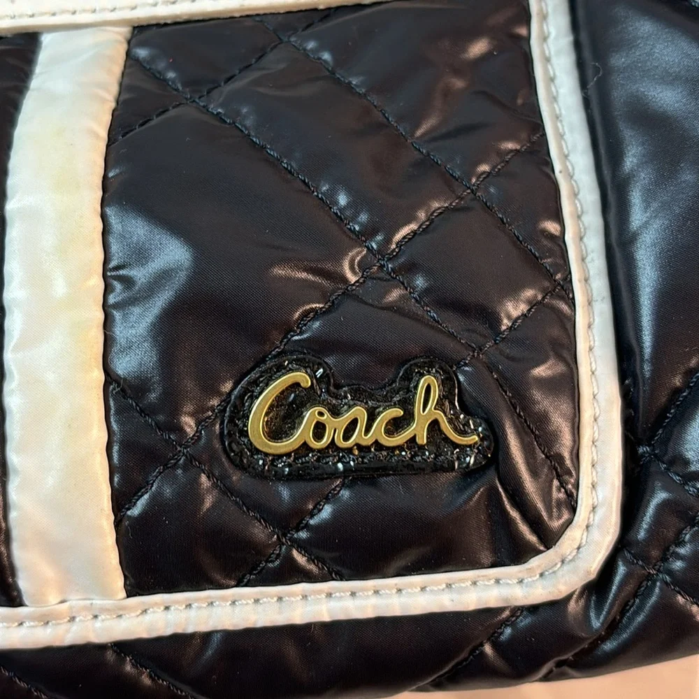 Coach Poppy Ski Bunny Black & White Quilted Nylon Crossbody Bag 15871 - Picture 4 of 16